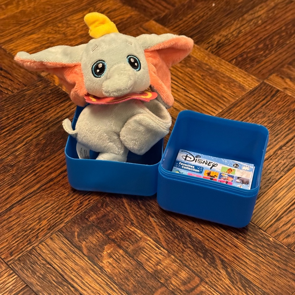 Disney Cutie Cuff Dumbo